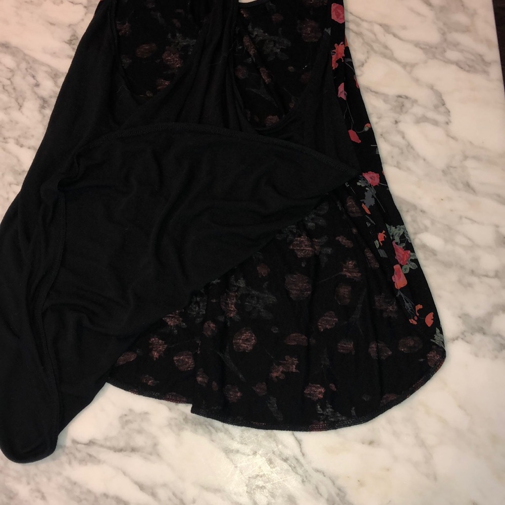 Aritzia Wilfred M Black Floral Racerback Tank Top - Picture 4 of 5
